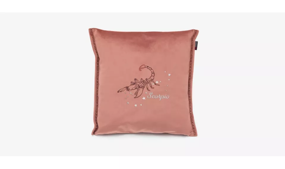 SKORPIONAS deco pillow | Textiles | ZIPhome.ee image 1
